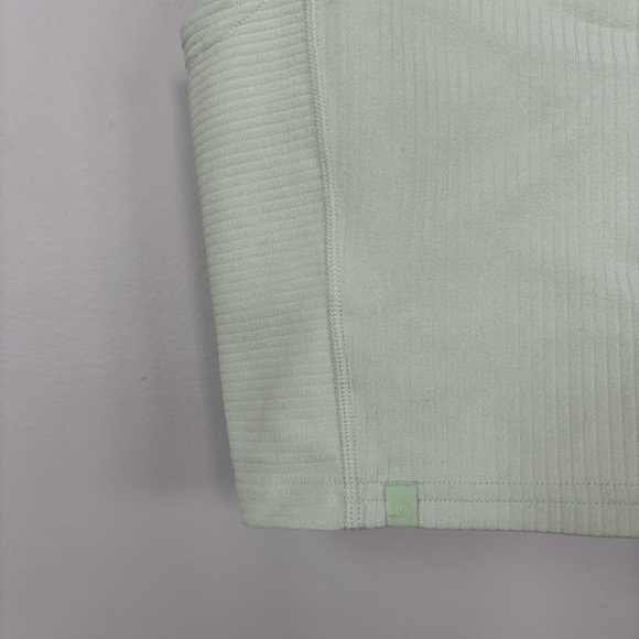 Lululemon Ribbed Softstreme Crop Tank Top Size 12 - Picture 3 of 5